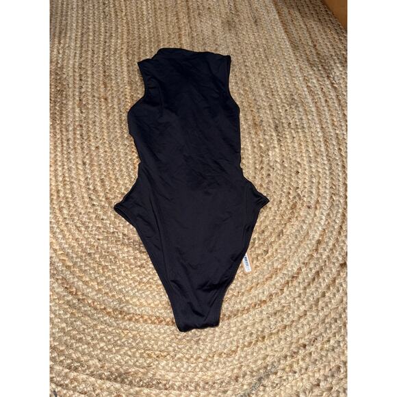 SKIMS sleeveless one piece swim suit in onyx size extra small - NEW - Picture 1 of 3
